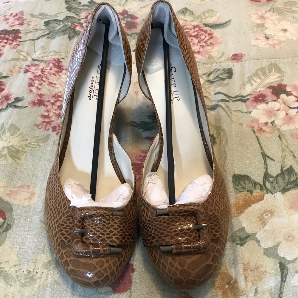 STEP UP Comfort Heels/Buckle trim 9M, Brown